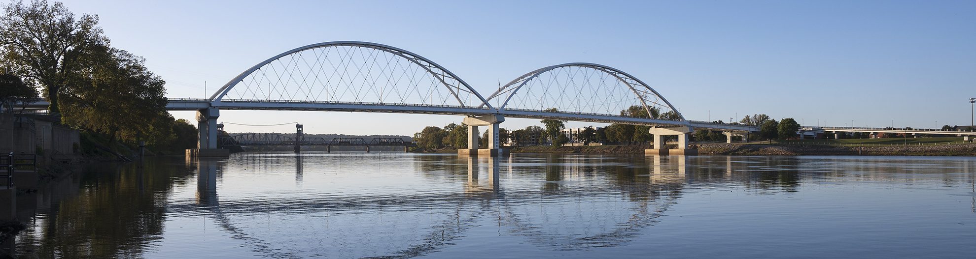 Little Rock, Bridge over Arkansas River